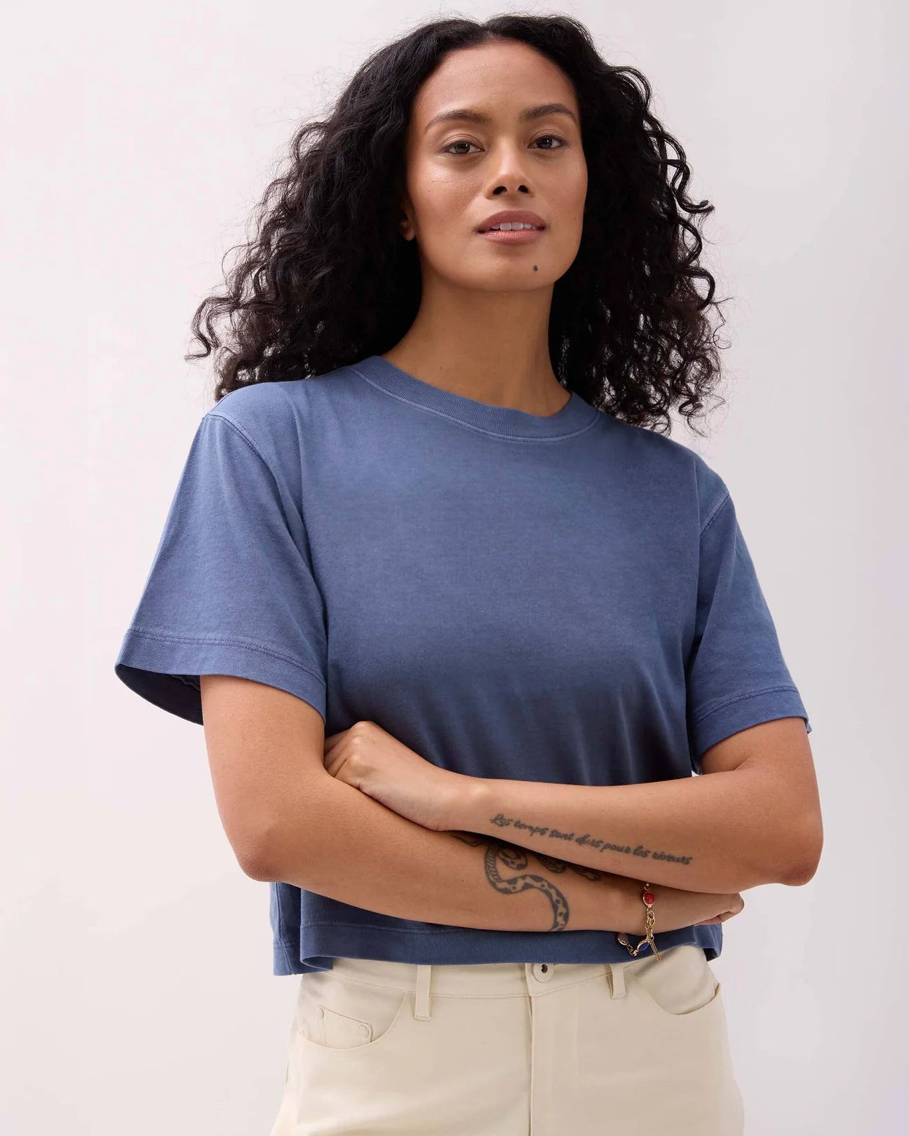 Women's Relaxed Crop Tee (Vintage Indigo)