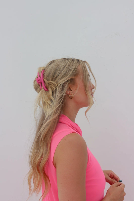 Matte Midi Hold Everything Claw (Hot Pink)