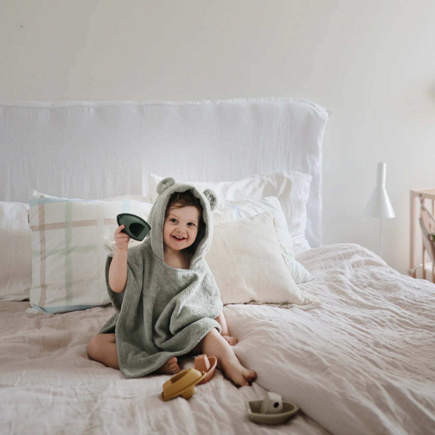 Bear Poncho Towel - Blush