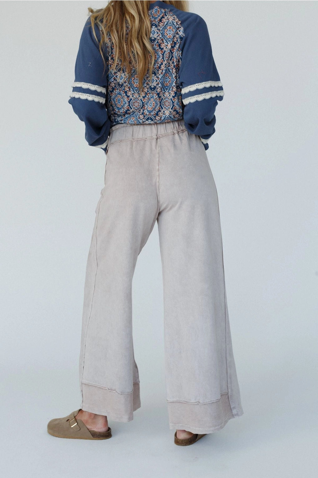 Heaven Sent Wide Leg Pant -Taupe
