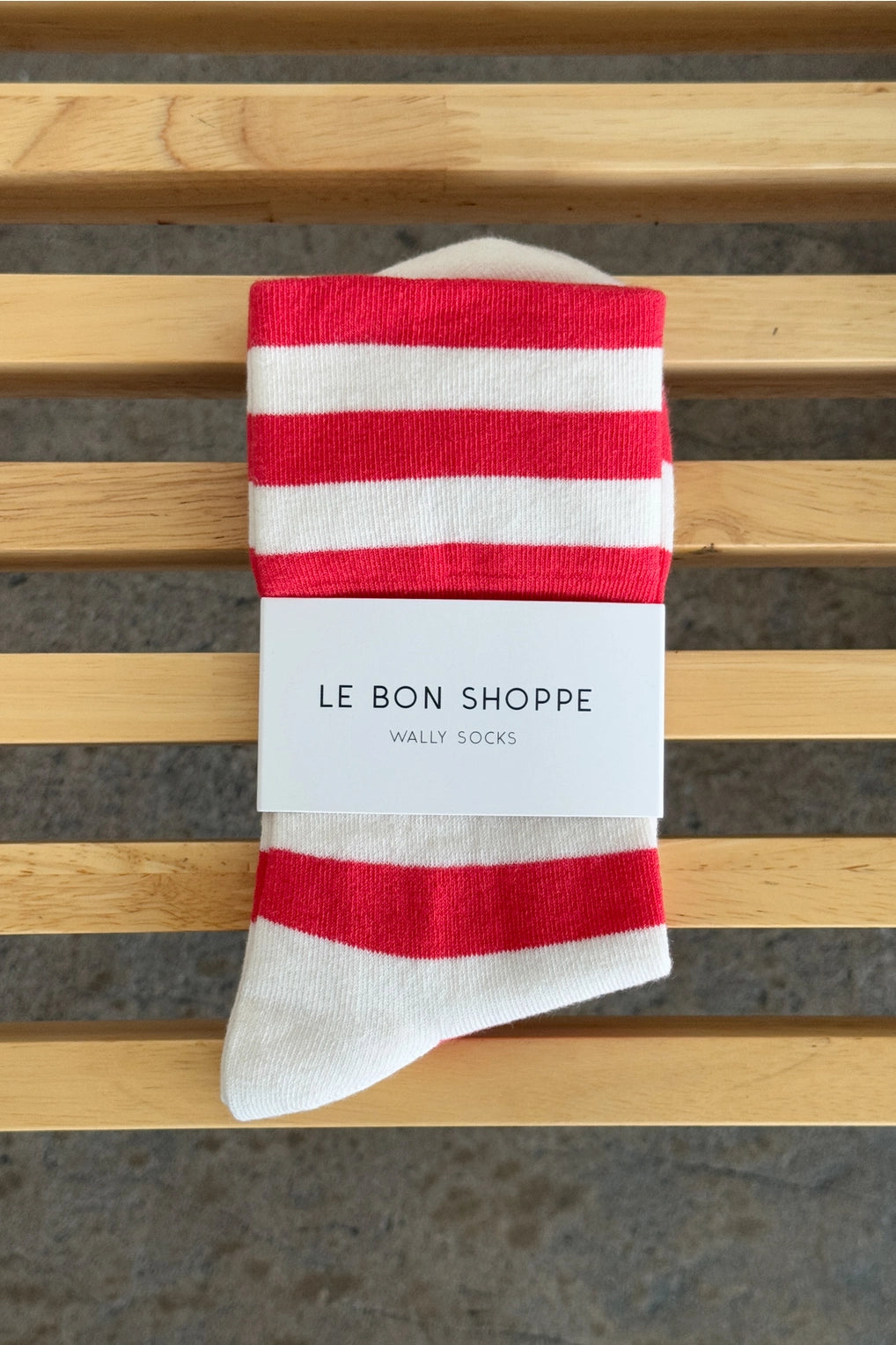 Wally Socks (Wide/Red Stripe)