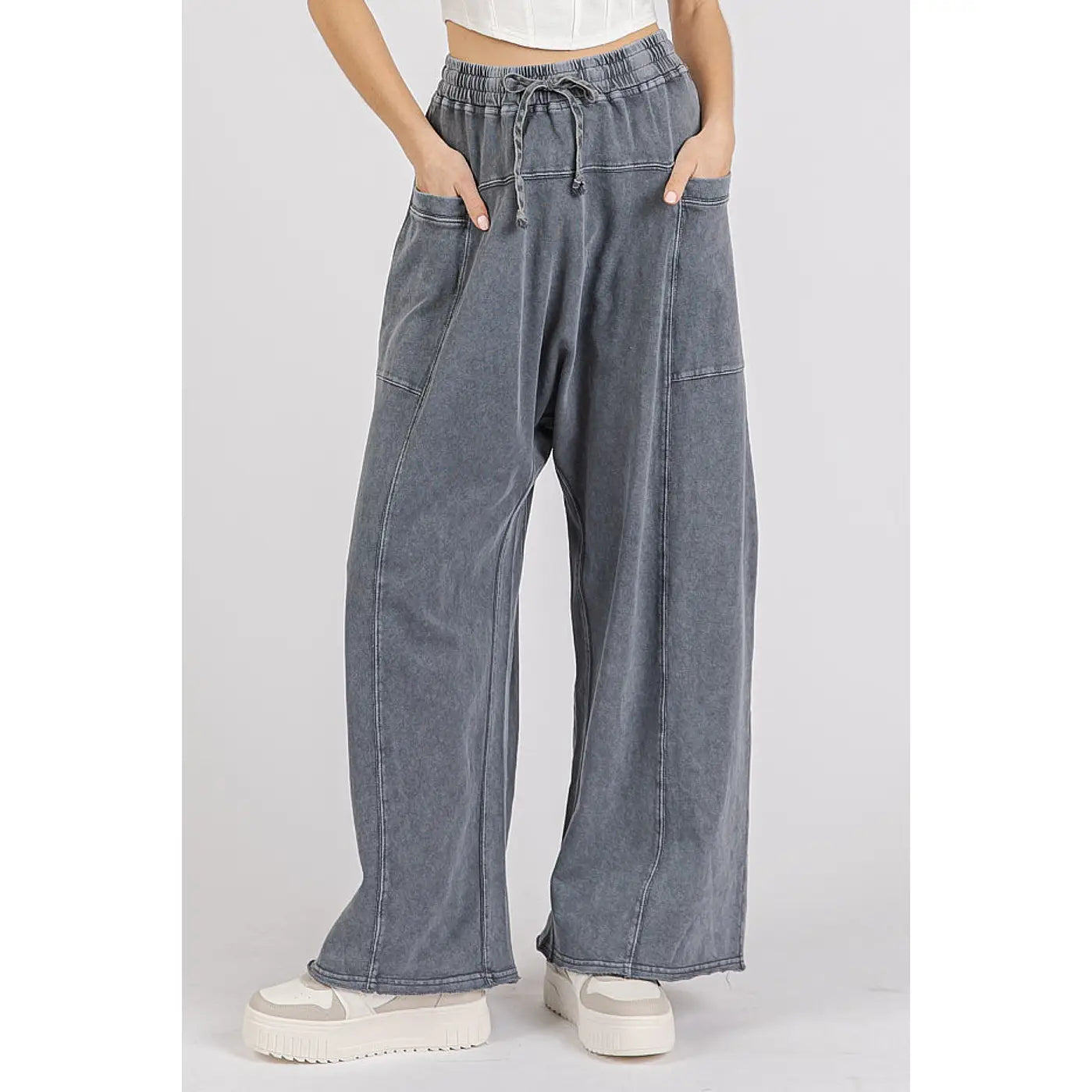Mineral Wash Barrel Leg Pants (Charcoal)