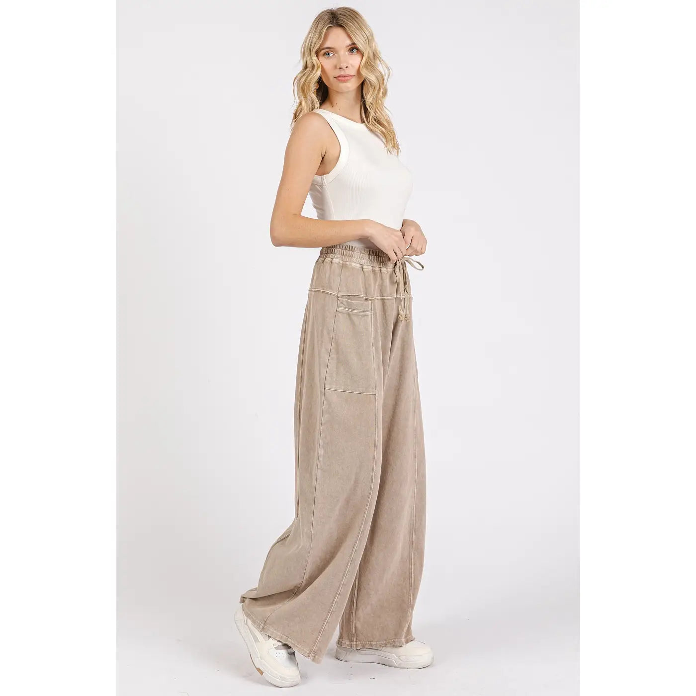 Mineral Wash Barrel Leg Pants (Mushroom)