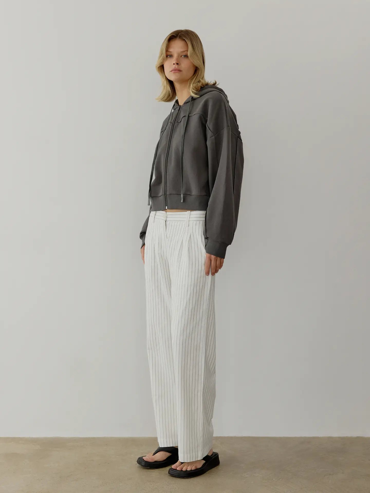 The Arlo Jacket | Cropped Zip-Up Hooded Jacket