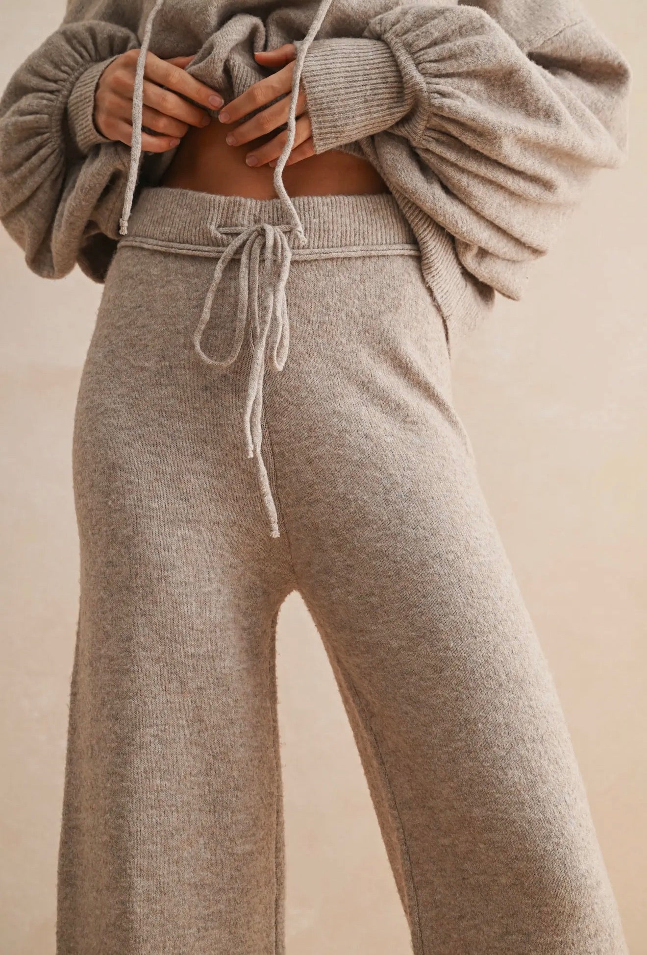 Two Toned Ribbed Waist Band Pants (Oatmeal)