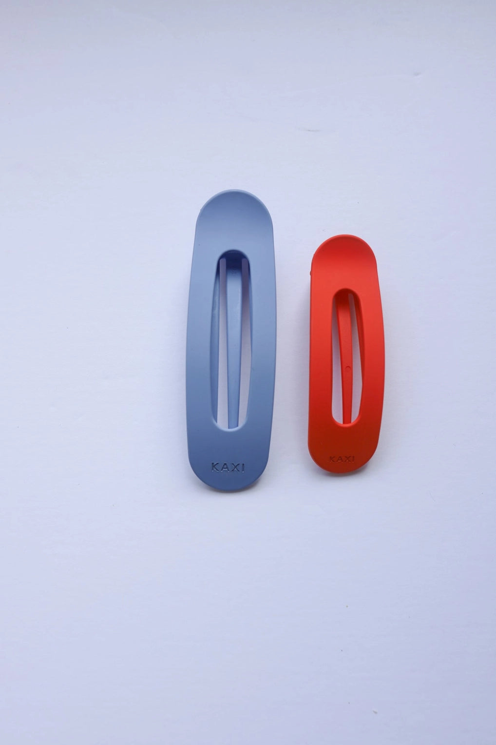 Oversized Lay Down Claw | Periwinkle