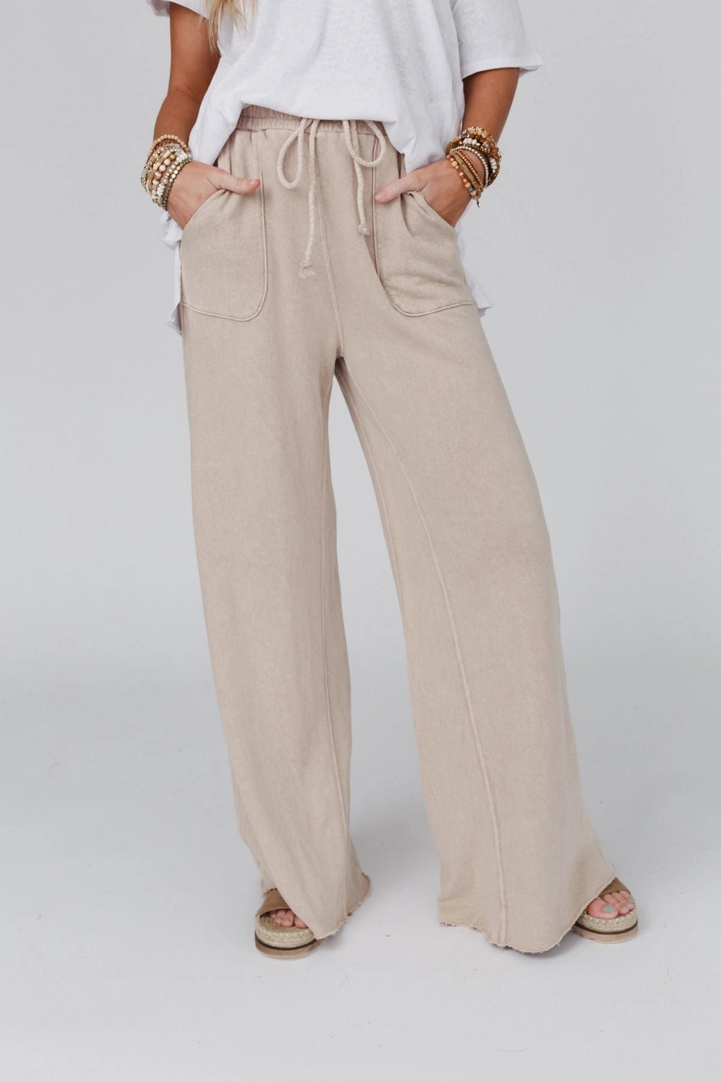Relaxing Robin Wide Leg Pant | Taupe