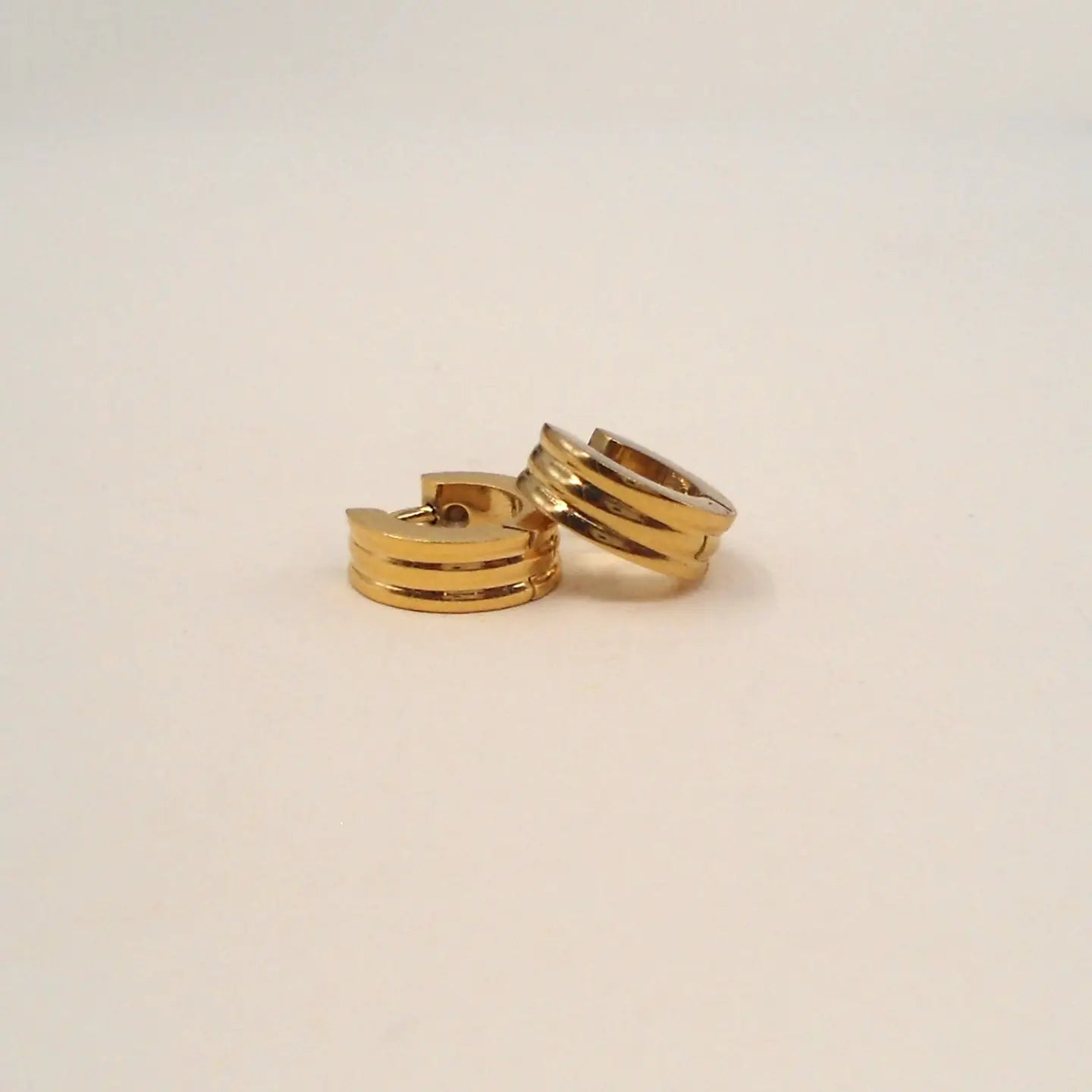 Claire Huggie Hoops