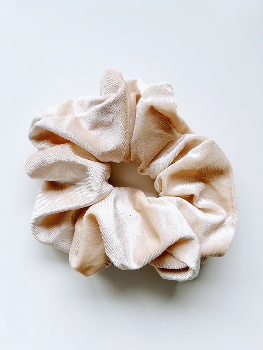 Large Velvet Scrunchie - Cream