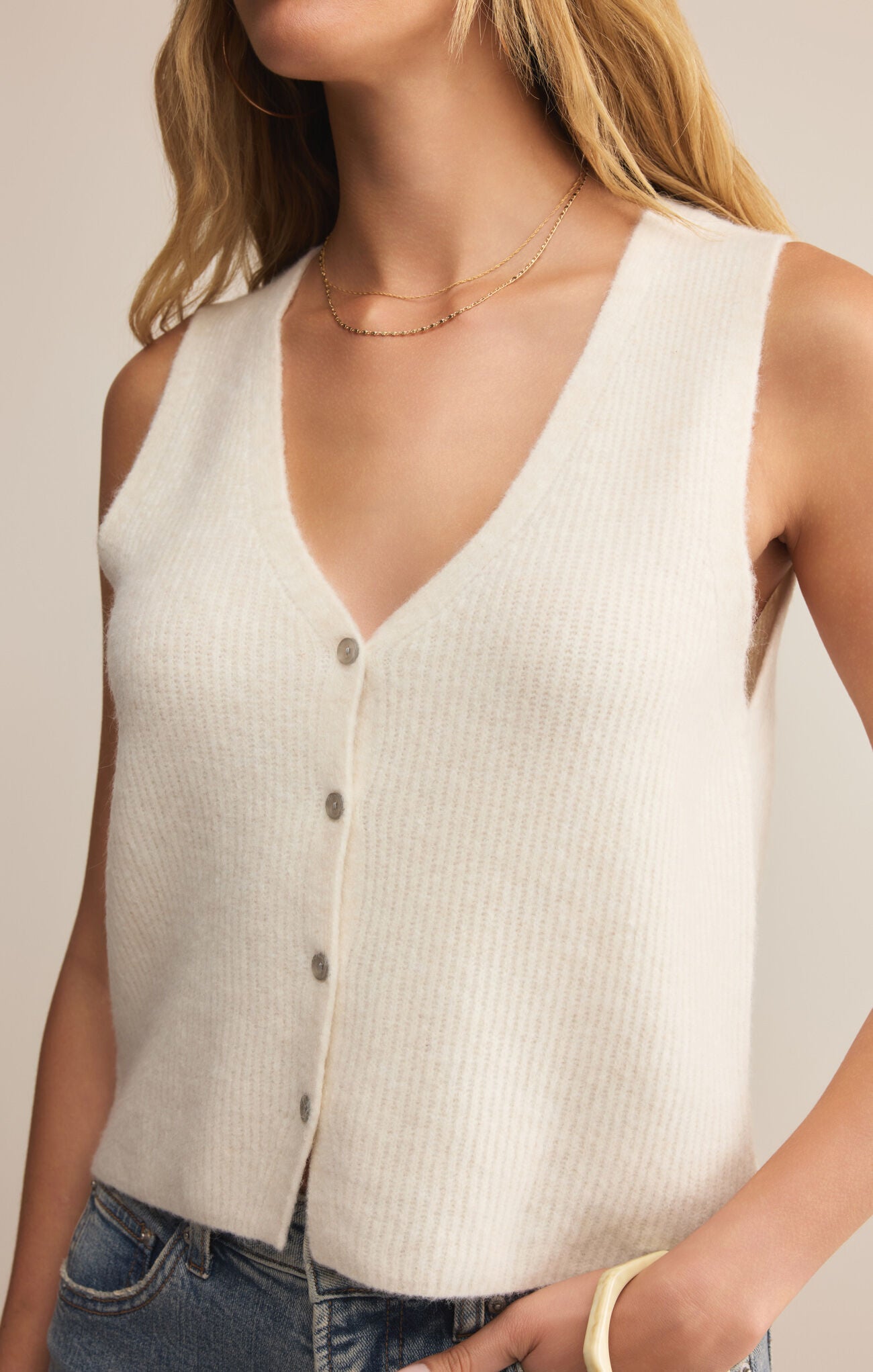 Bryce Sweater Vest (Crystal)