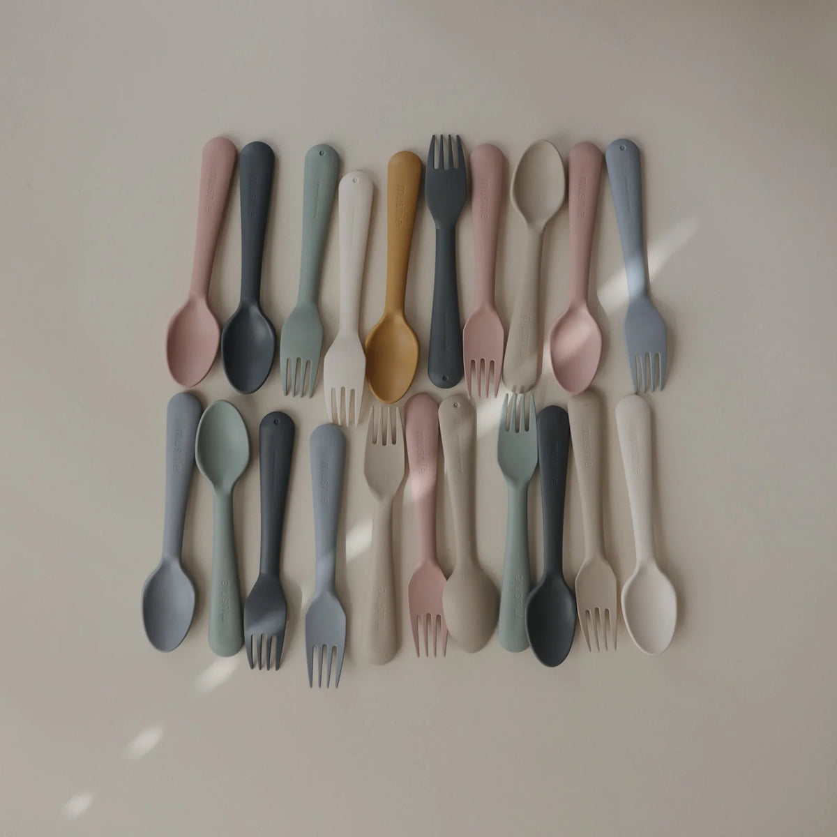 Dinnerware Fork and Spoon Set - Vanilla