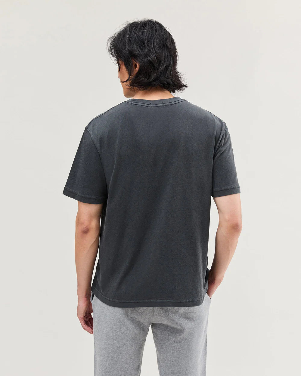 The Relaxed Short Sleeve Tee (Stretch Limo)