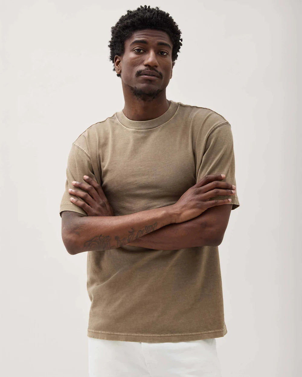 The Relaxed Short Sleeve Men’s Tee (Warm Grey)