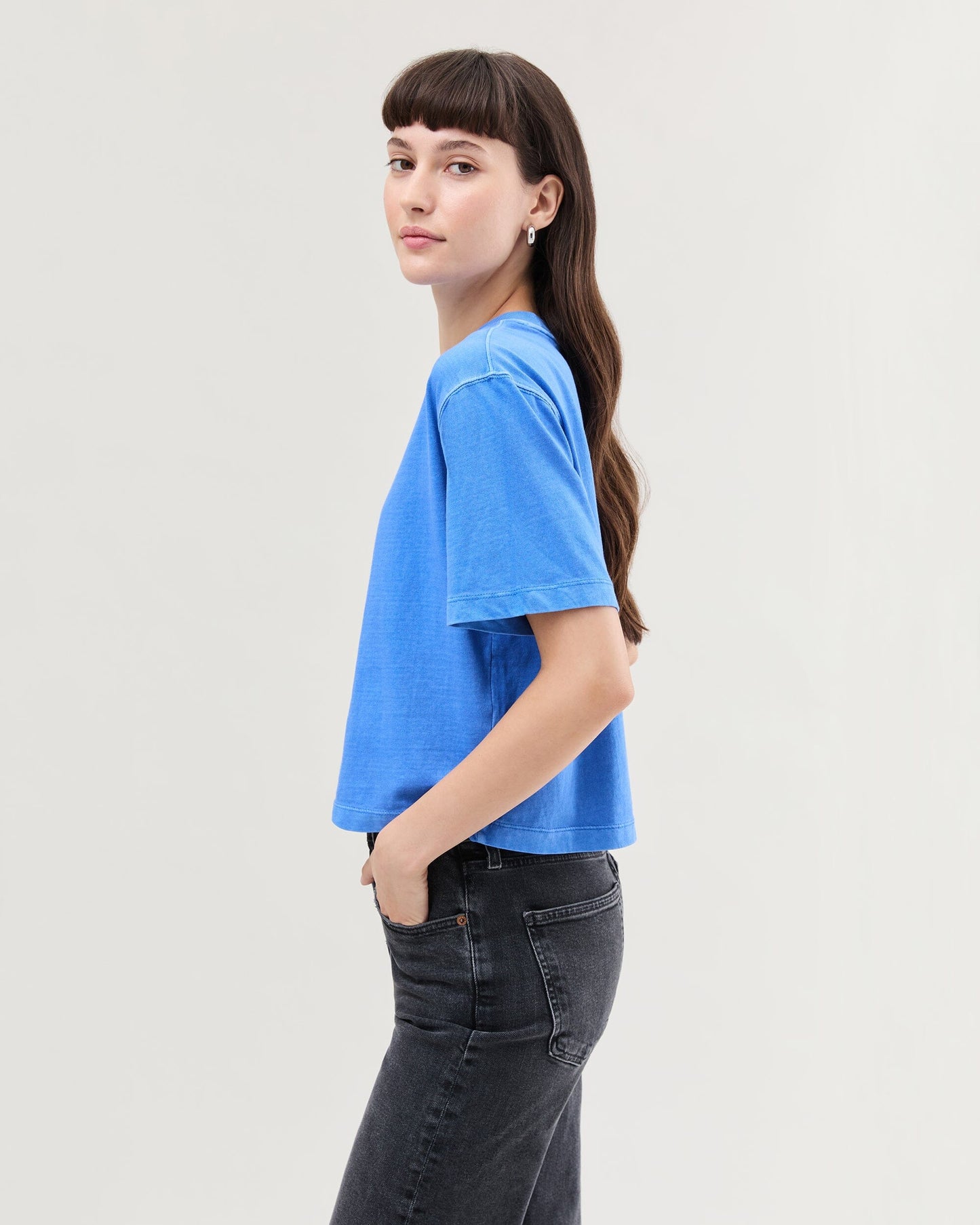 The Relaxed Crop Tee (Pop Blue)