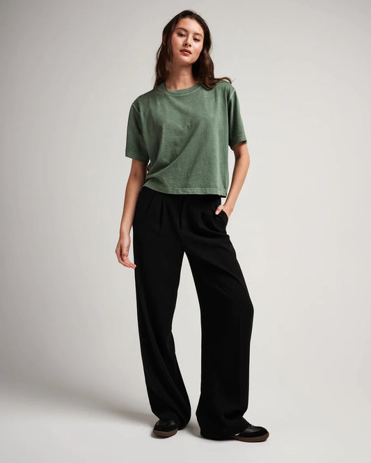Women's Relaxed Crop Tee | Sage Leaf