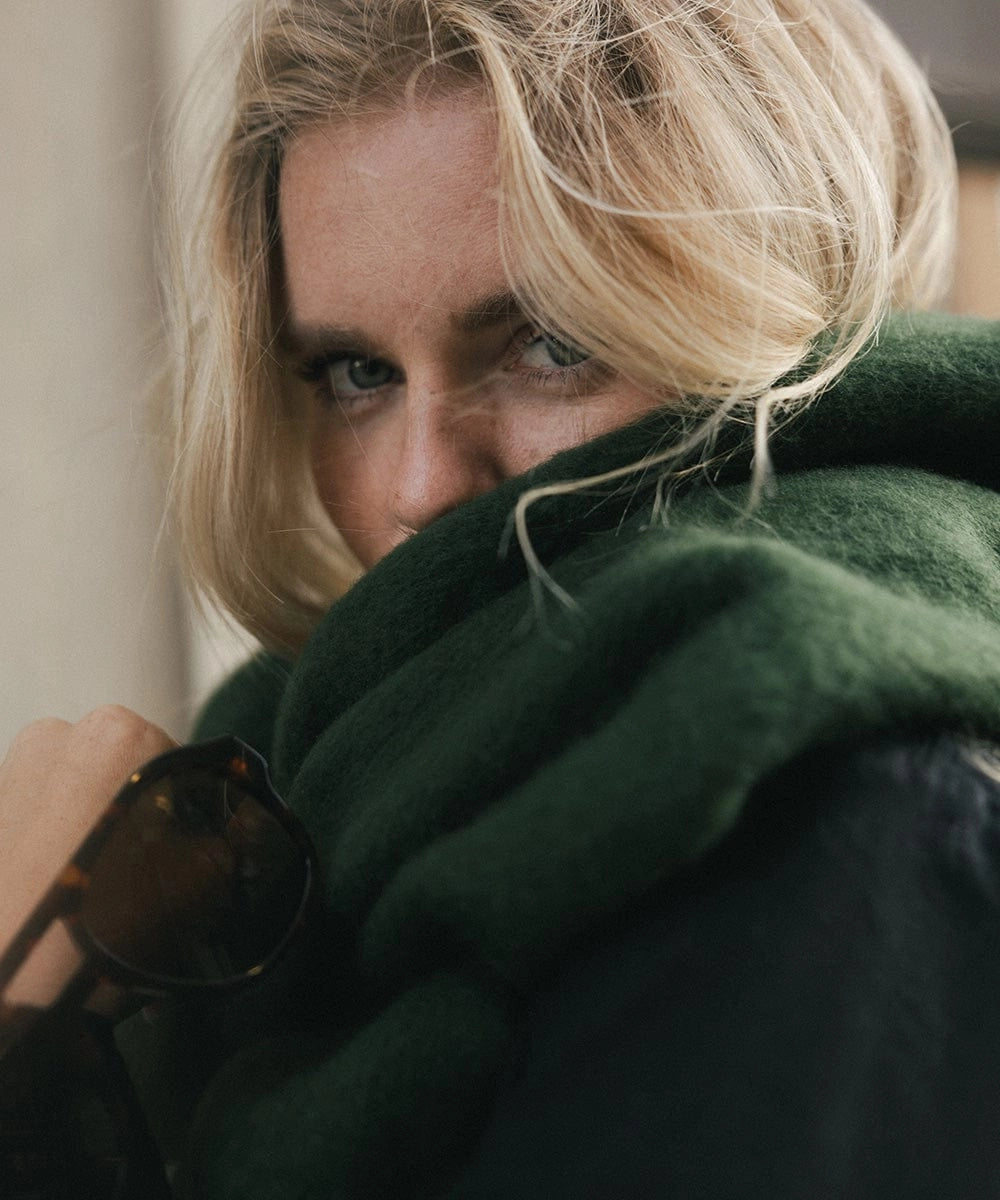 Mik Oversized Scarf (Dark Green)