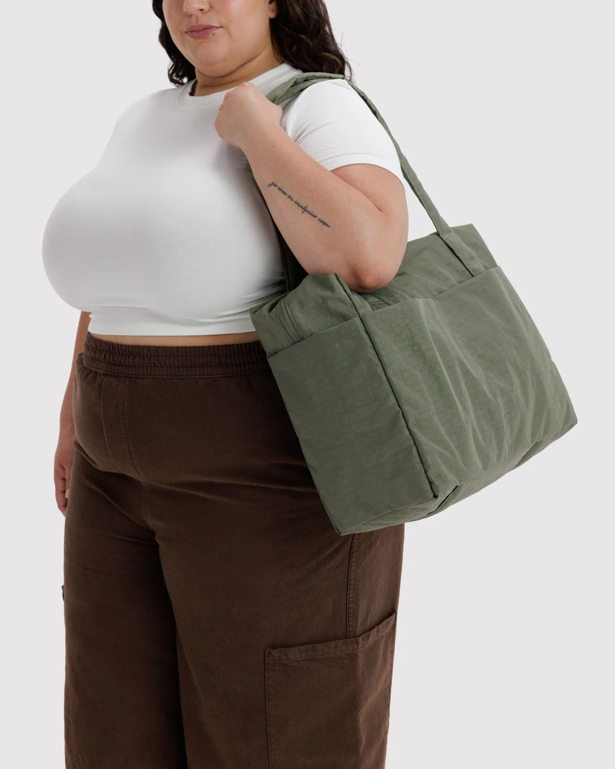 Small Cloud Carry On - Caper