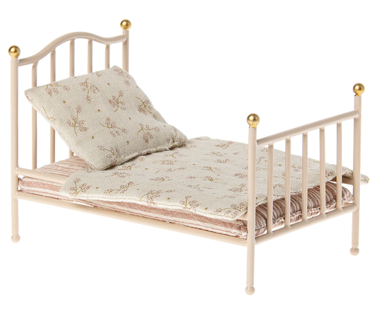 Vintage bed, Mouse - Rose