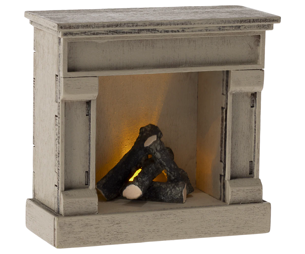 Maileg Fireplace, Vintage Off-White | Mouse Size