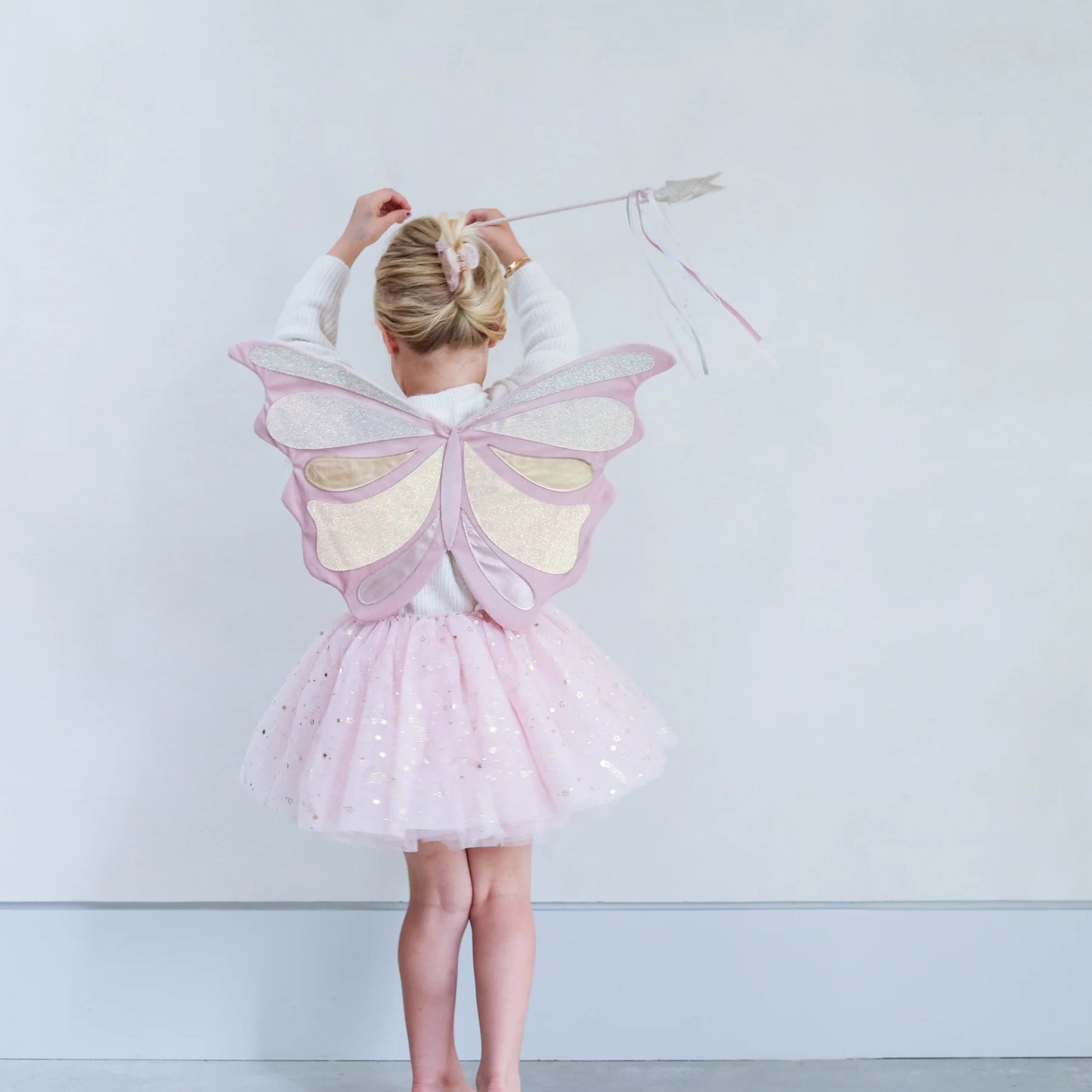 Emmelina fairy pink wings