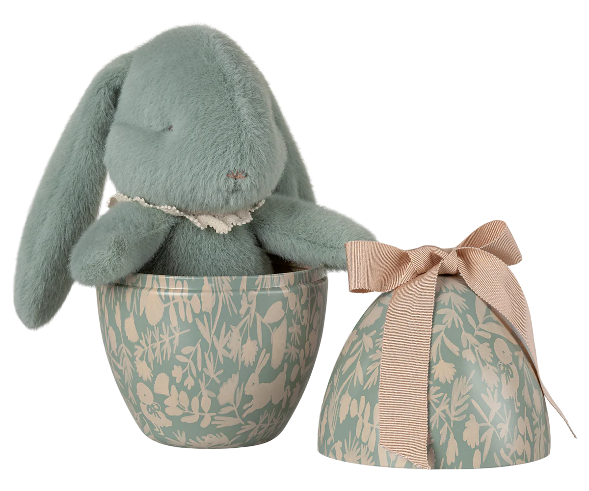 PRE-ORDER Easter egg with bunny - Mint (ships late January)