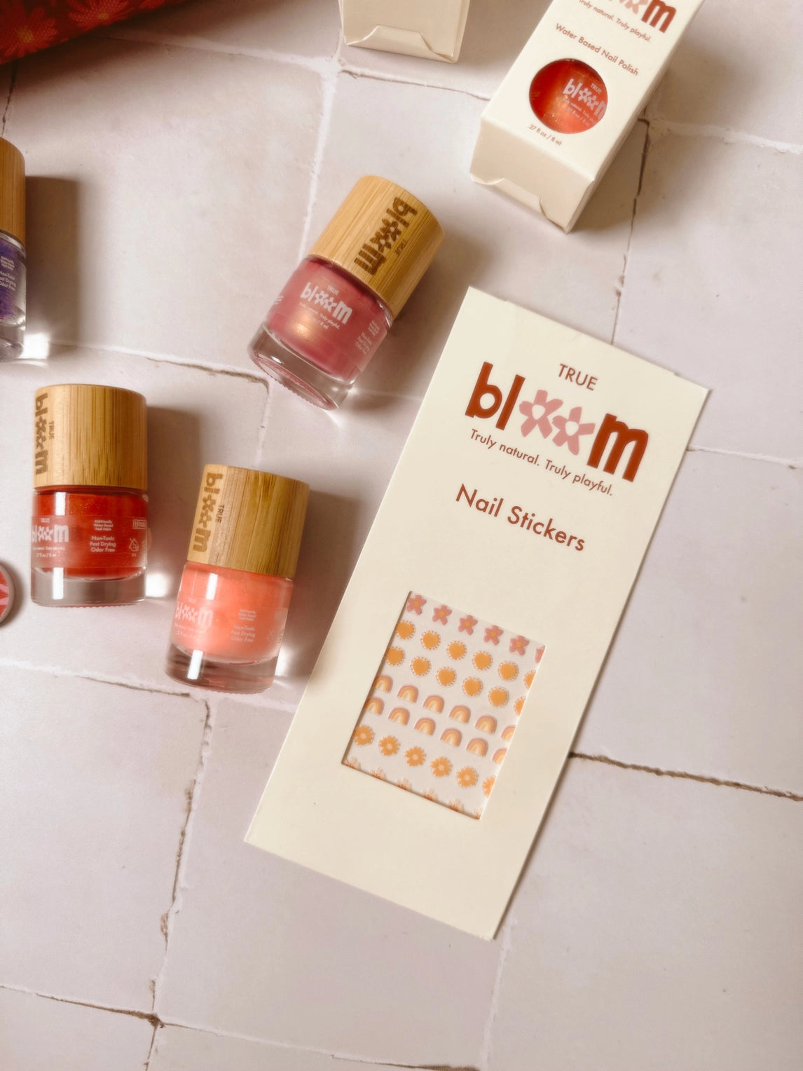 Bloom Nail Kit