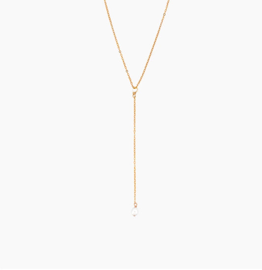 Dainty Pearl Lariat