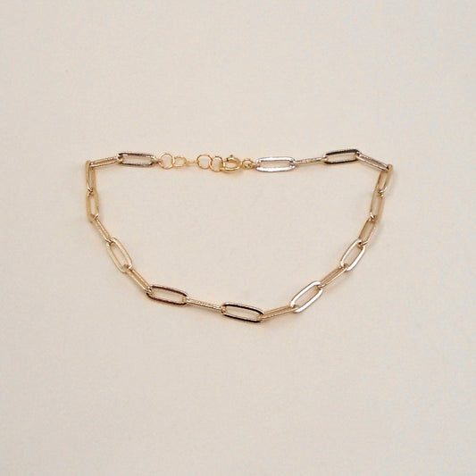 Gold Lily Link Chain Bracelet
