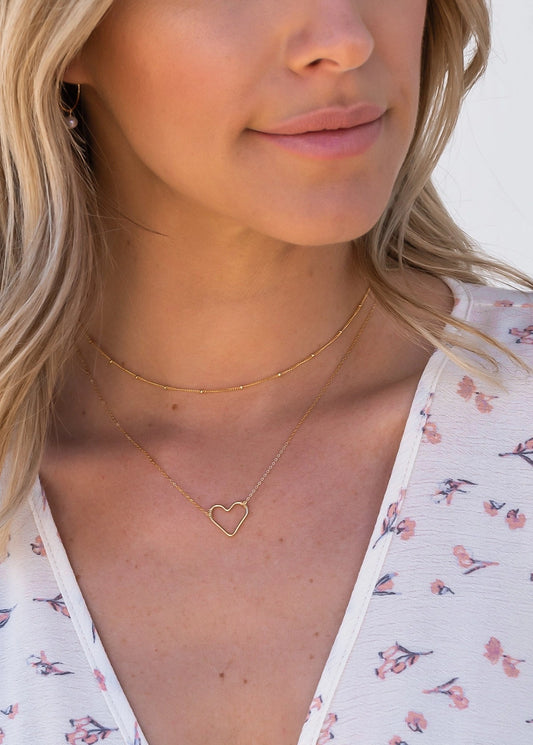 Heart Outline Necklace | Gold Filled