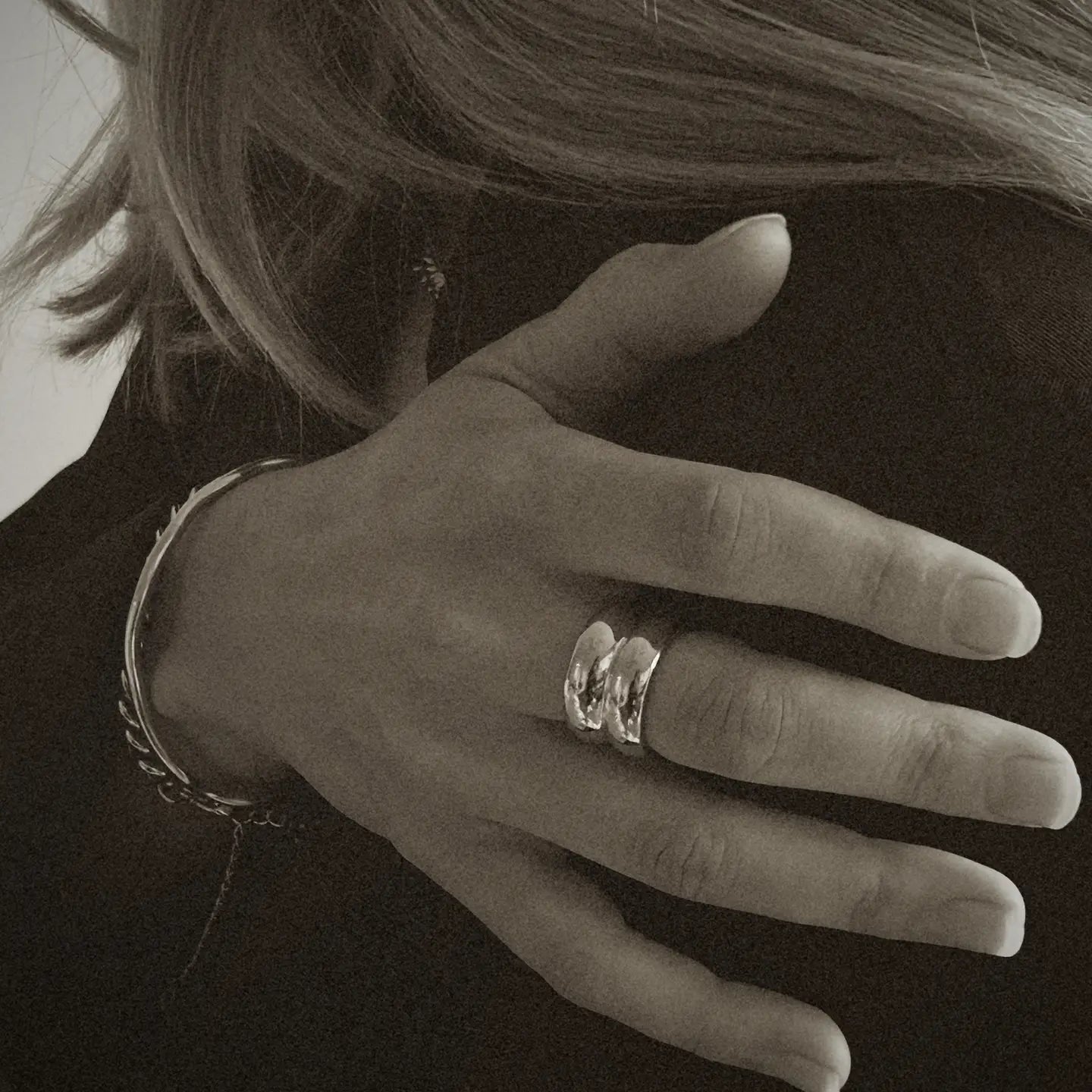 Mia Statement Ring