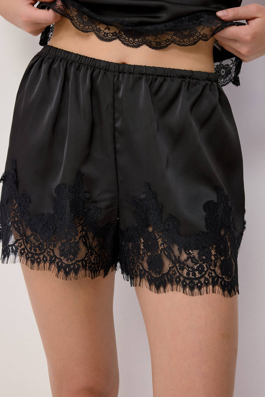 Black Sera Shorts