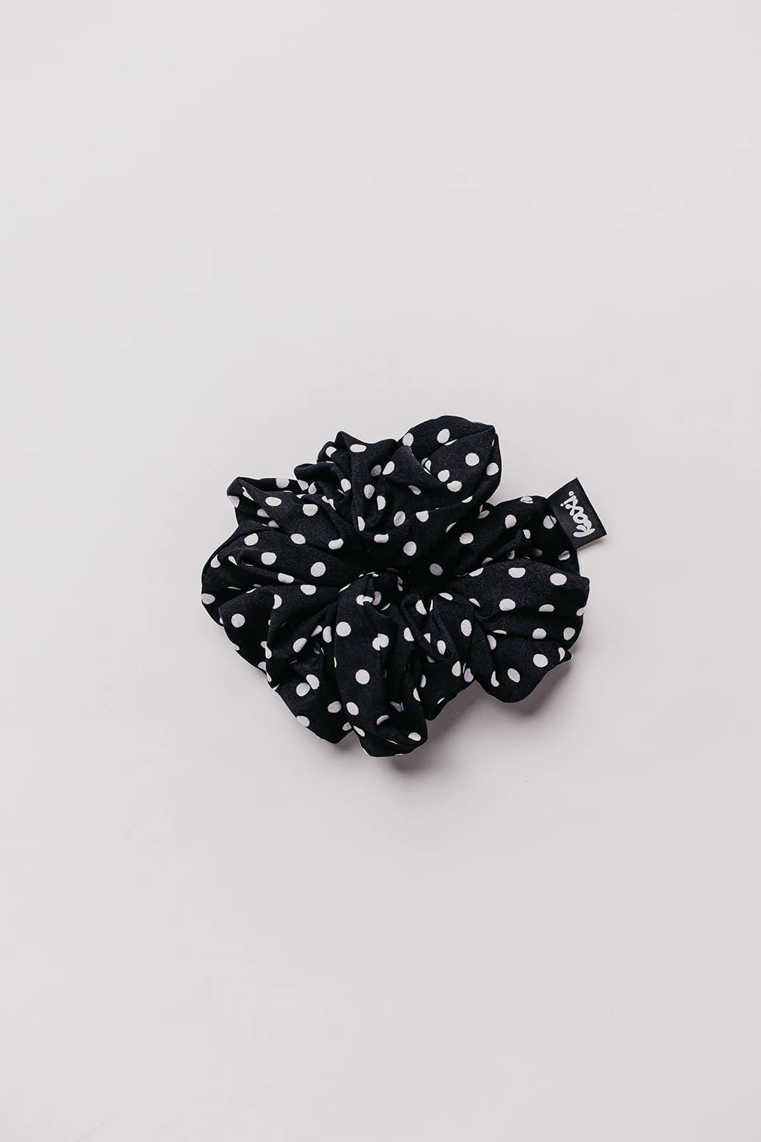 OVERSIZED CHIFFON SCRUNCHIE