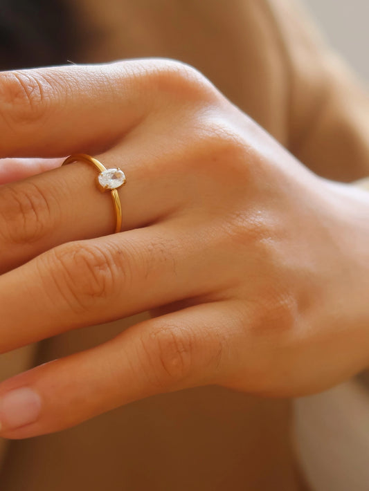 Boris 18K Gold Non-Tarnish Cz Square Thin Ring