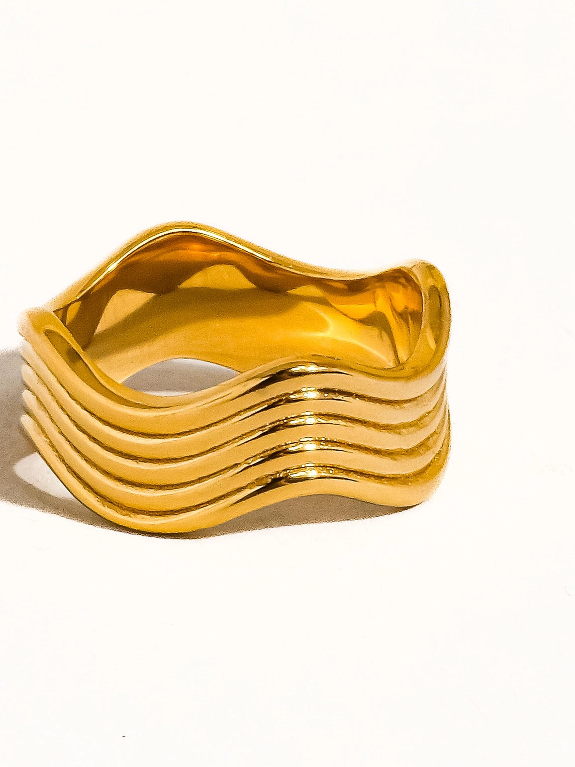 Ivan 18K Gold Non-Tarnish Wavy Ring
