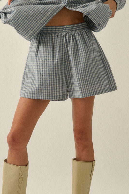Plaid Textured Seersucker Wide-Leg Pocket Shorts (Chambray)