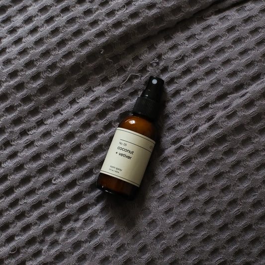 No. 05 Coconut + Vetiver Room Spray