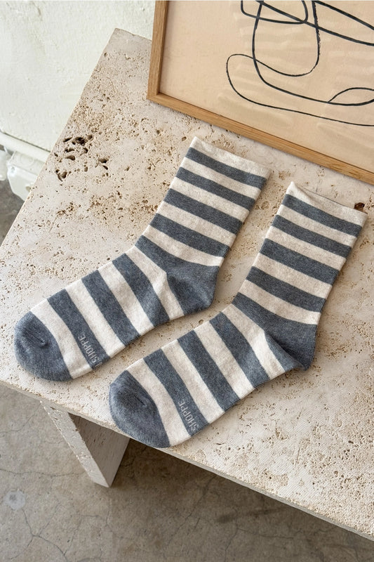Wally Socks (Wide/Grey Stripe)
