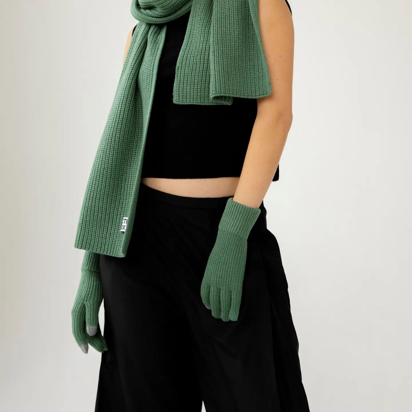 Recycled Bottle Gloves - Forest Fern