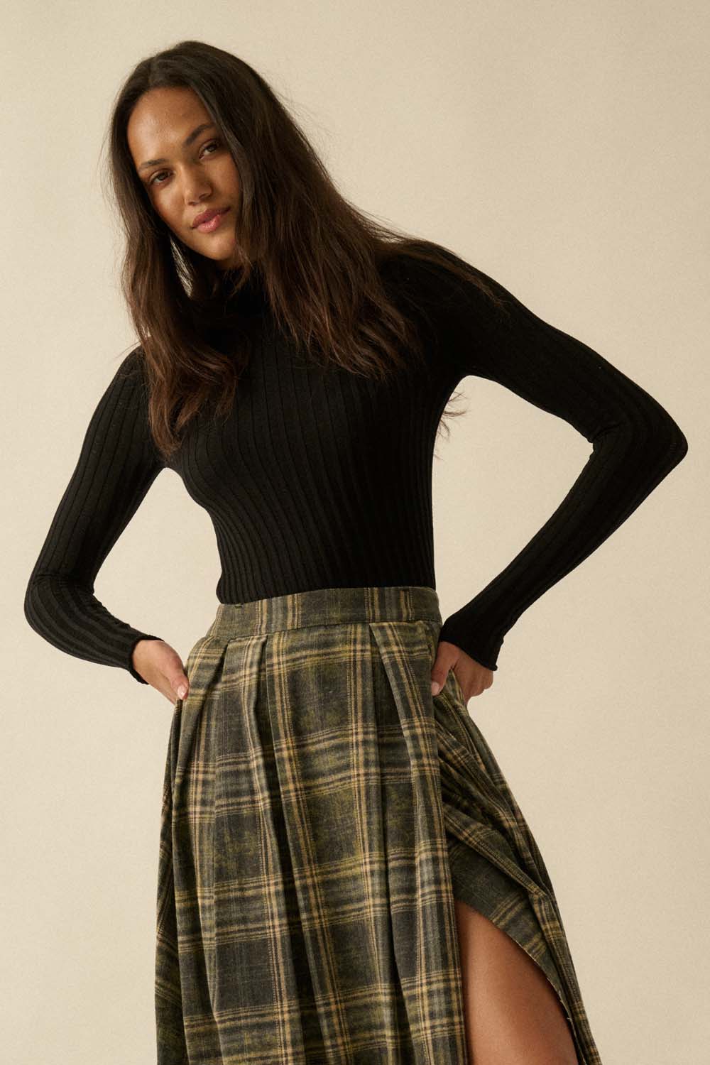 Rib Knit Mock-Neck Top (Black)