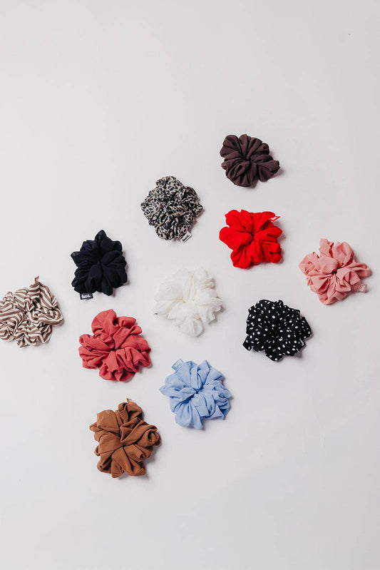 OVERSIZED CHIFFON SCRUNCHIE