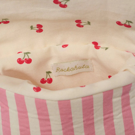 Cherry Kiss Scallop Bag