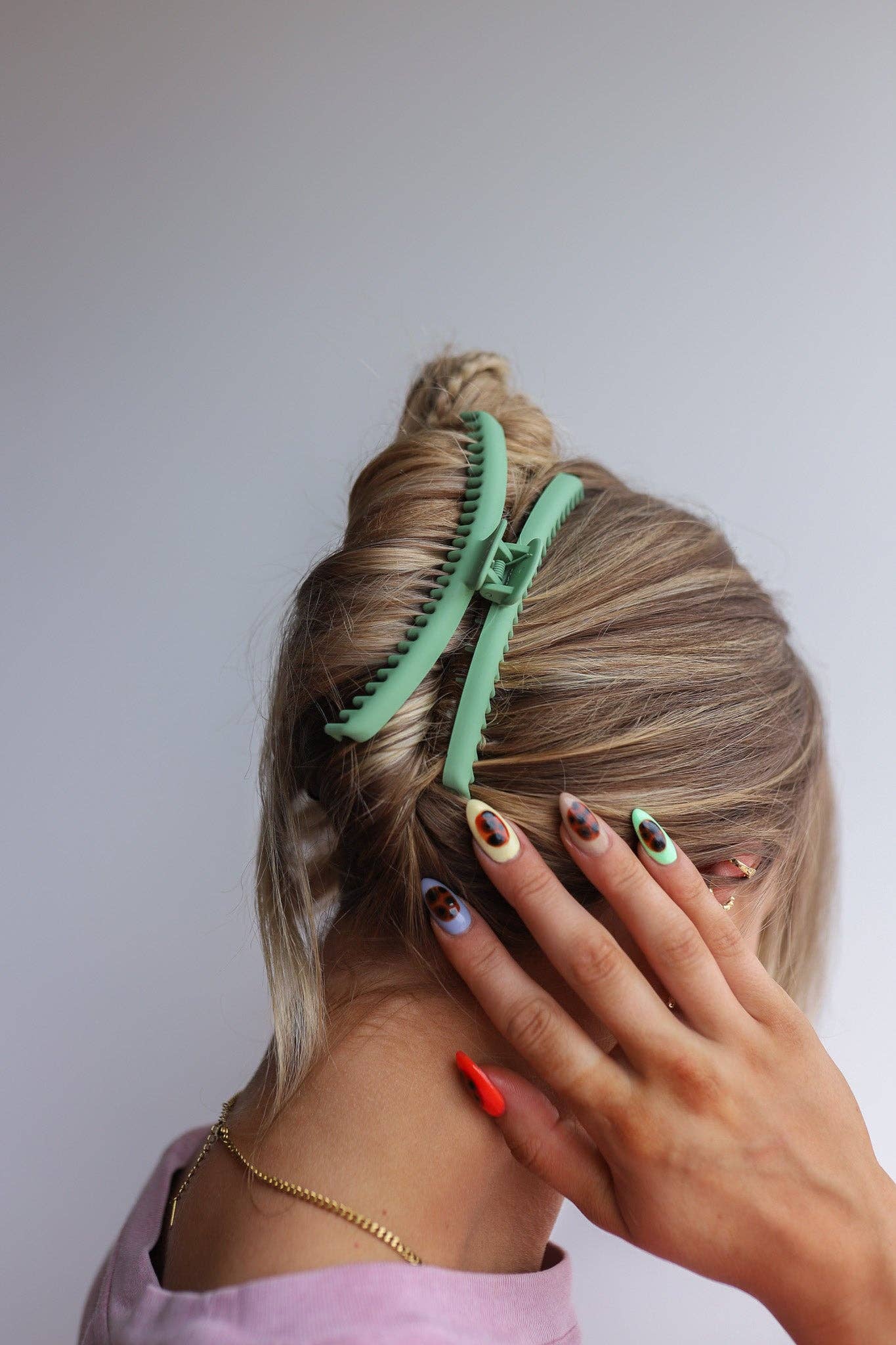 MATTE MIDI HOLD EVERYTHING CLAW - MULTIPLE COLORS