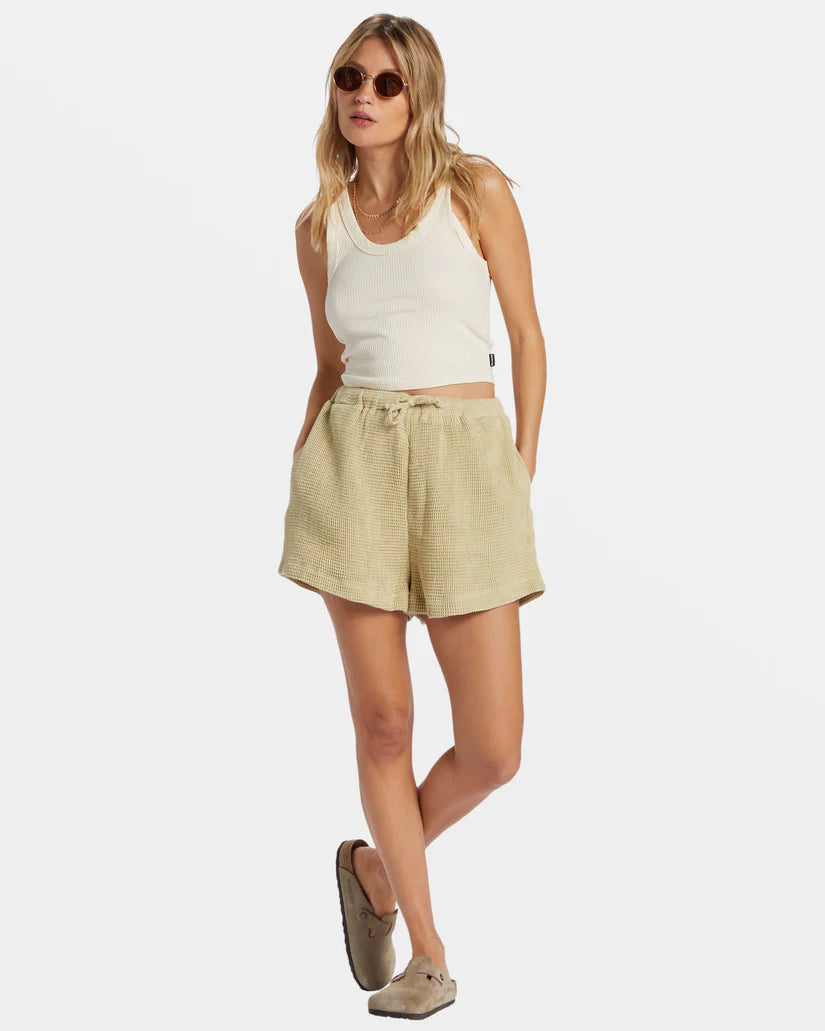 Odyssey Elastic Waist Shorts | Wasabi