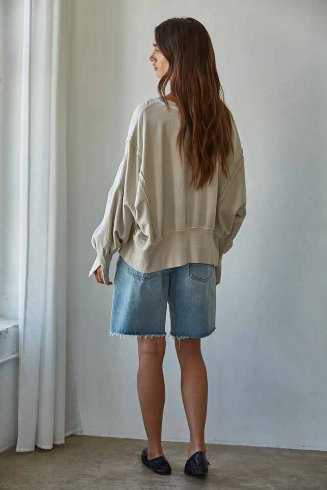 Everyday Hi-Lo Slit Pullover (Stone)