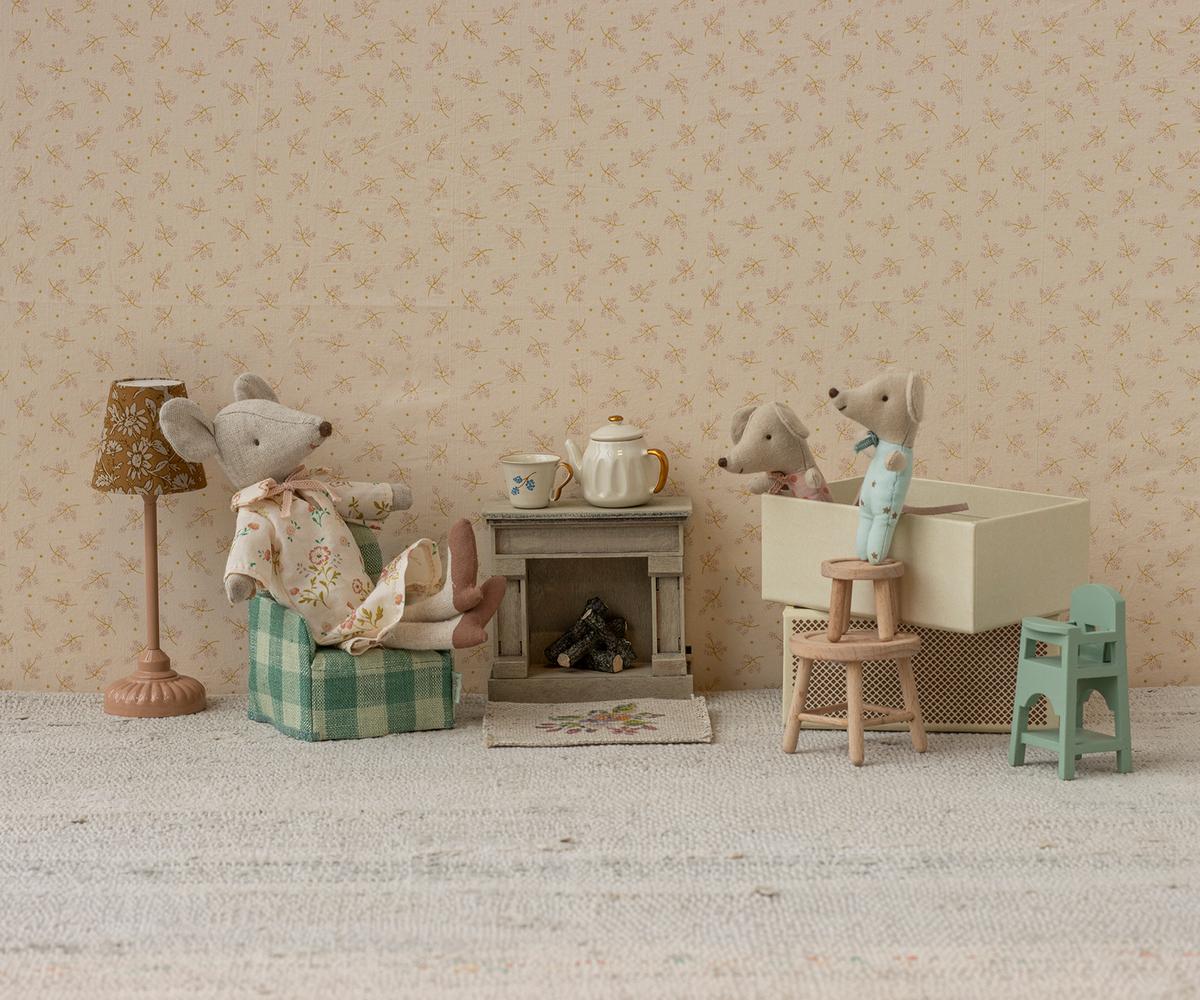 Maileg Fireplace, Vintage Off-White | Mouse Size