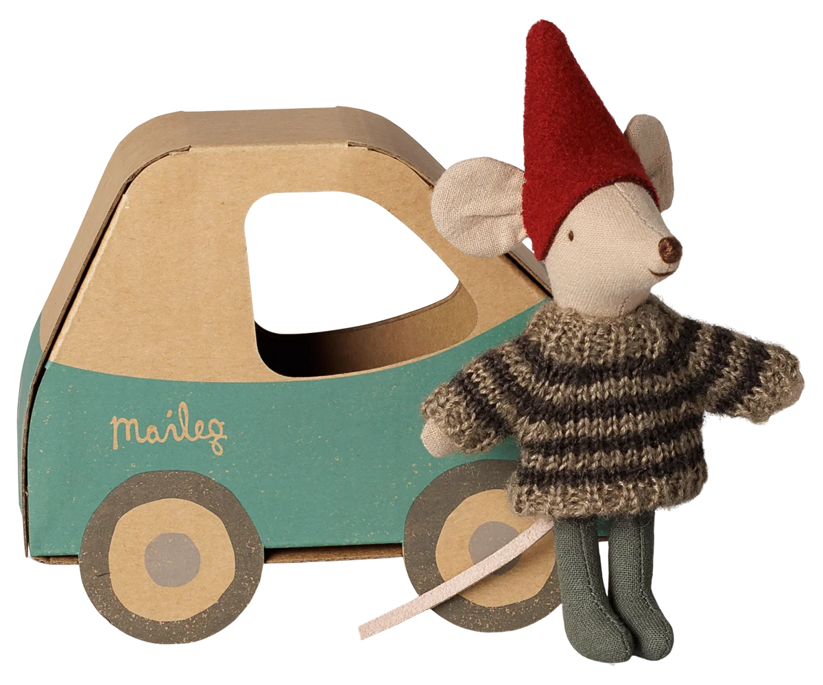 Christmas mouse, Little brother in car box