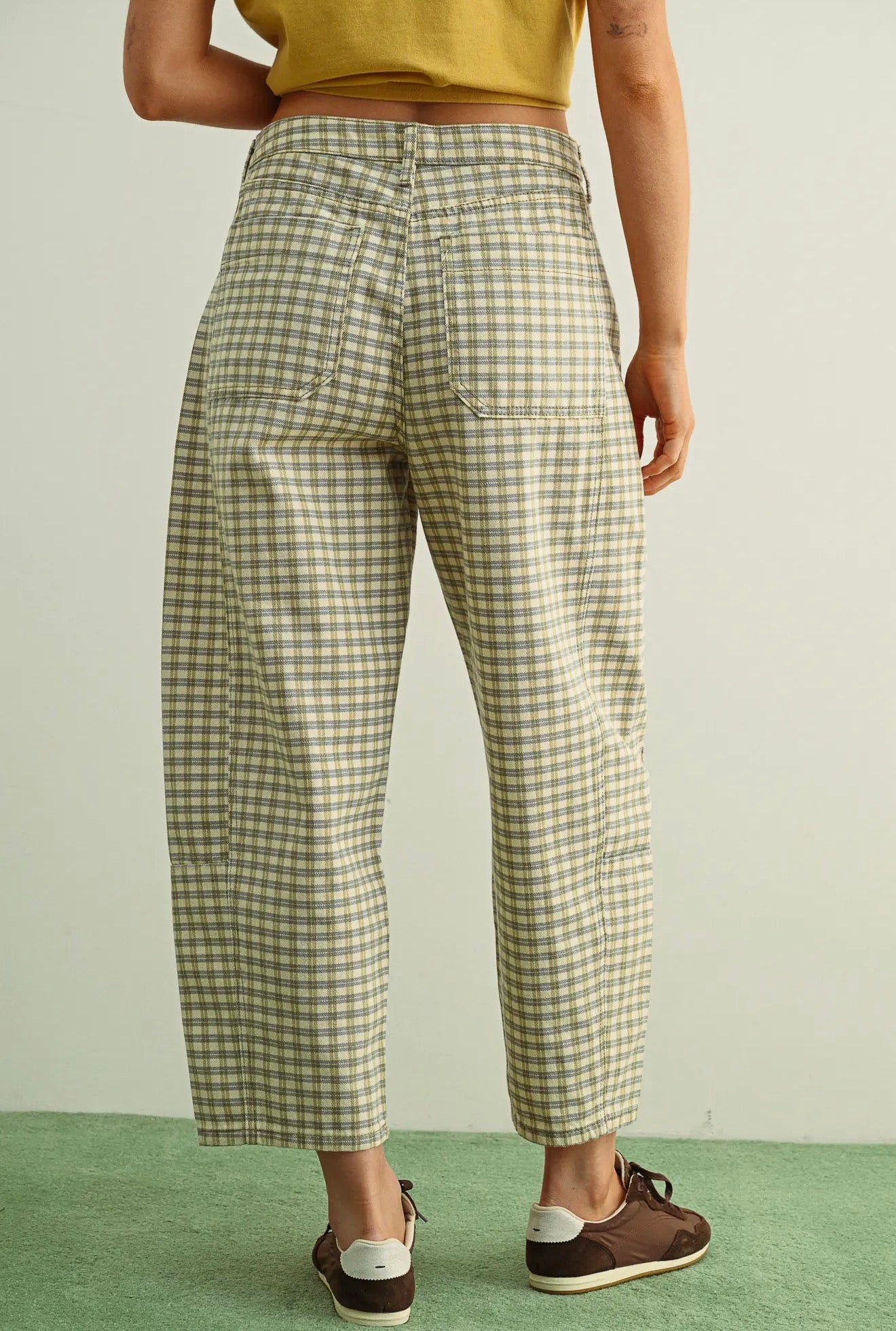Gingham Relaxed Barrel Pants (Olive/Mist)