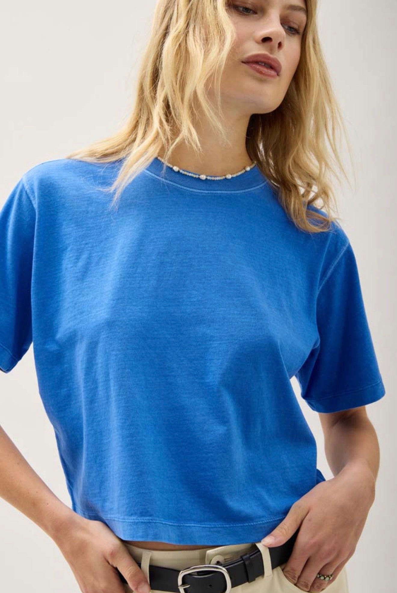 The Relaxed Crop Tee (Pop Blue)