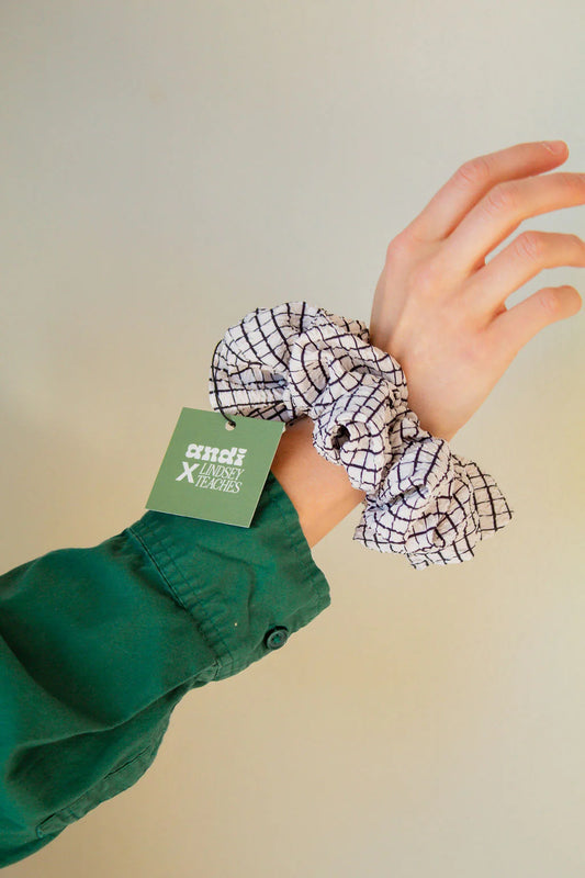 Off the Grid Jumbo Scrunchie