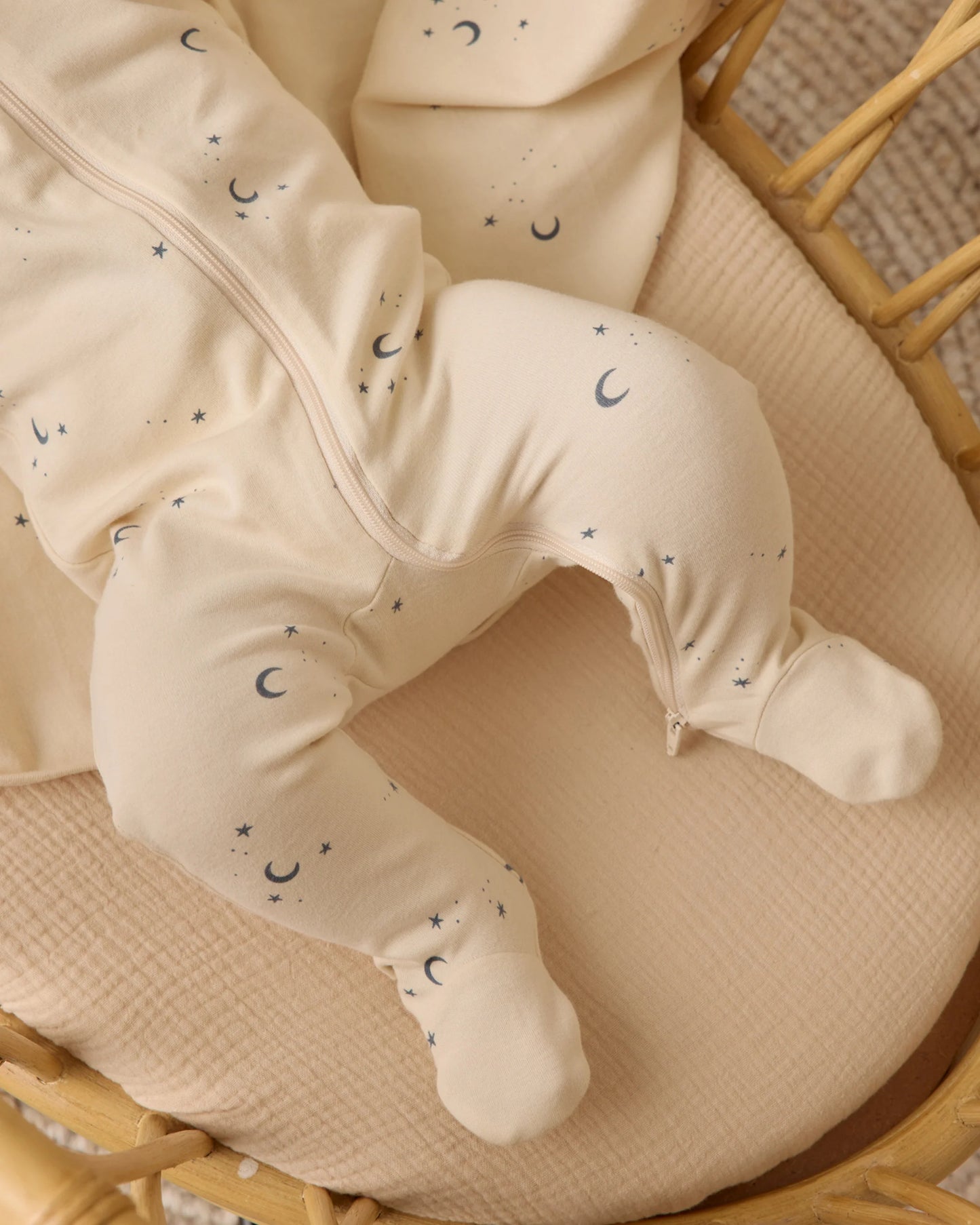 ZIP LONG SLEEVE SLEEPER FOOTIE || MOONS